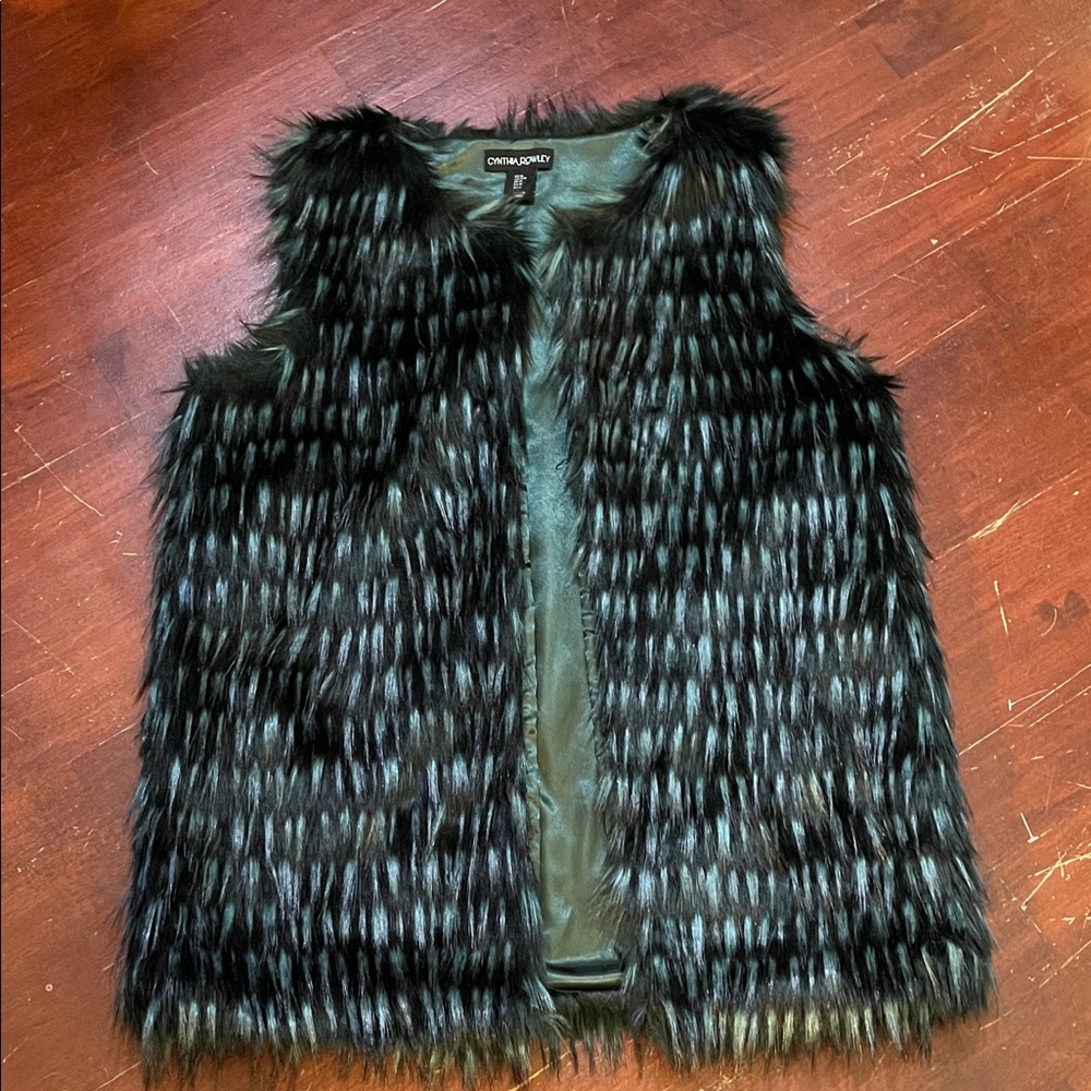 Cynthia Rowley Faux Fur Vest in Black and Green
